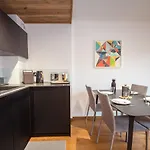 Appartement Chamonix-Mont-Blanc, 2 pièces, 2 personnes - FR-1-343-220